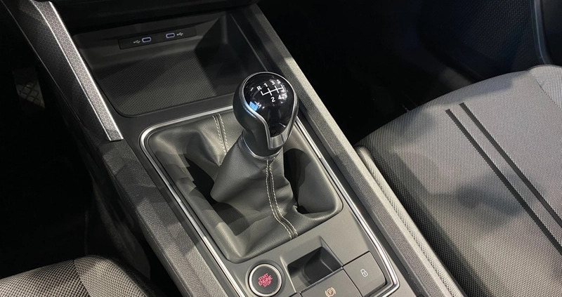 Seat Leon cena 78900 przebieg: 79100, rok produkcji 2021 z Aleksandrów Kujawski małe 352